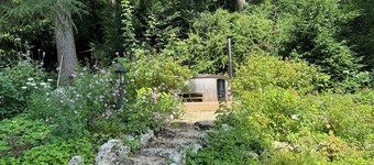 Idyllic Village Cottage With Hot Tub & Scenic Views