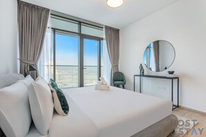2 多间卧室、办公桌、熨斗/熨衣板、WiFi