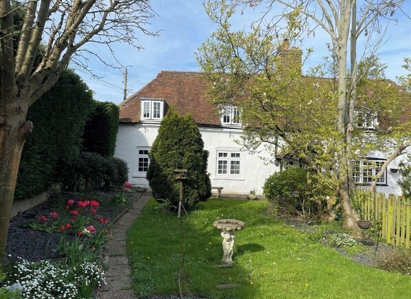 Cottage | Exterior