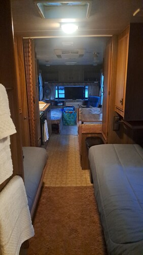 Cozy 4-bed camper with  AC and WiFi in fabulous Cloquet Lake access near⛳️ 