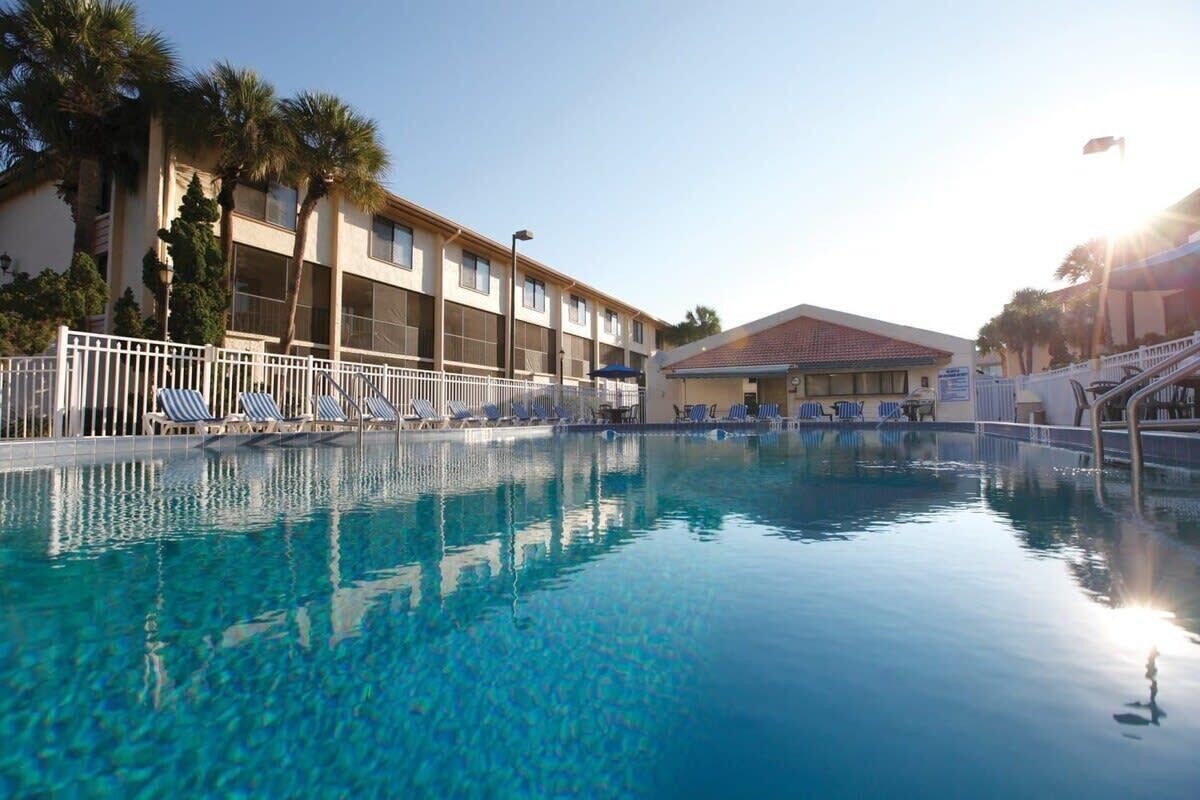 Orlando International  | Four 2BR/2BA Suites - Sleeps 24!