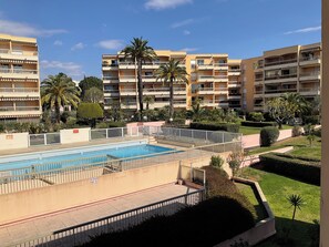 Pool - Luxury studio with garden  (Vallauris)