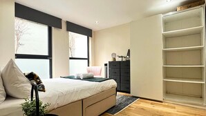 Apartment - Charming London Apartment With 2 Bedrooms (London)