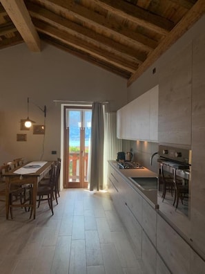 Appartement Supérieur, vue lac | Cuisine privée