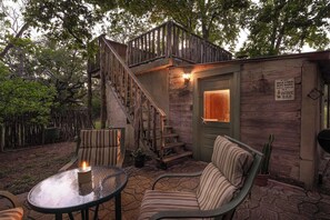 Terrace/patio - E-Pies Gasthaus - Hot Tub & Near Cross Mountain! (Fredericksburg)