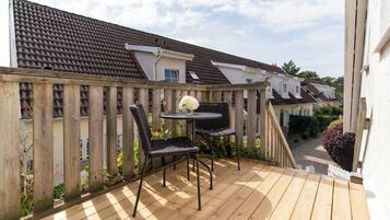 Apartment, 2 Bedrooms | Terrace/patio