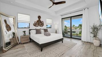 4 bedrooms, desk, iron/ironing board, free WiFi