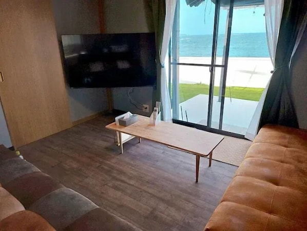 2 chambres, rideaux occultants, fer et planche à repasser, Wi-Fi gratuit