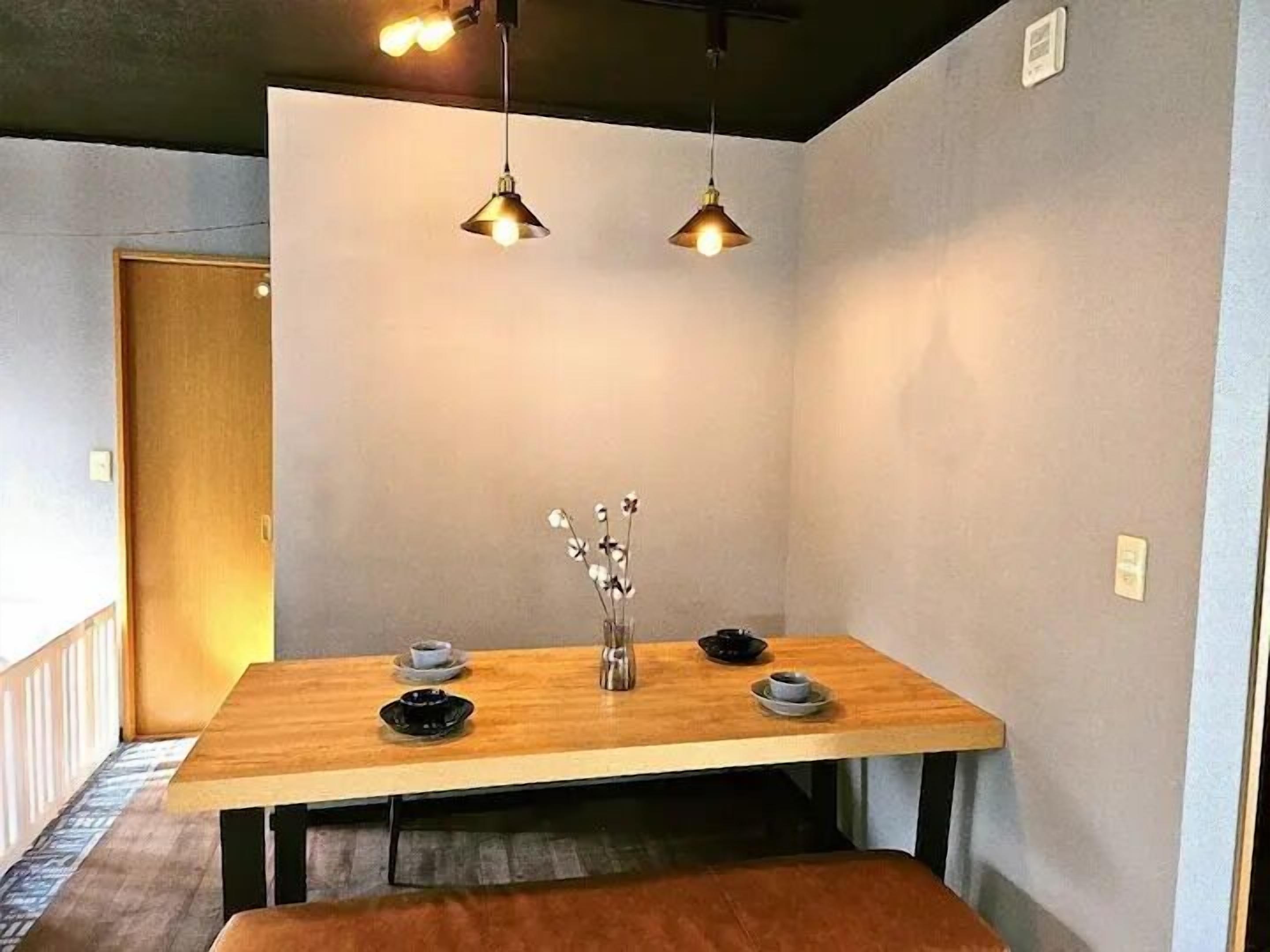 Basic Cottage | 2 bedrooms, blackout drapes, iron/ironing board, free WiFi