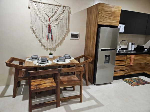 Dining - Elegant 1 Bedroom - 1 bathroom Apartment (Tulum)
