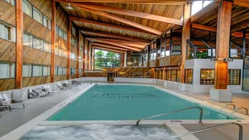 Innenpool, beheizter Pool