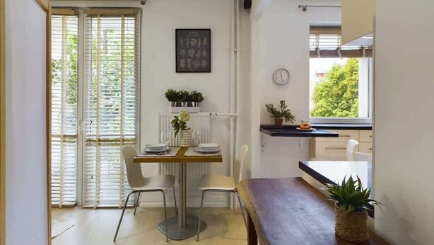Dining - Comfortable Studio with a Balcony | Royal Bathrooms | Pet-Friendly (Warszawa)