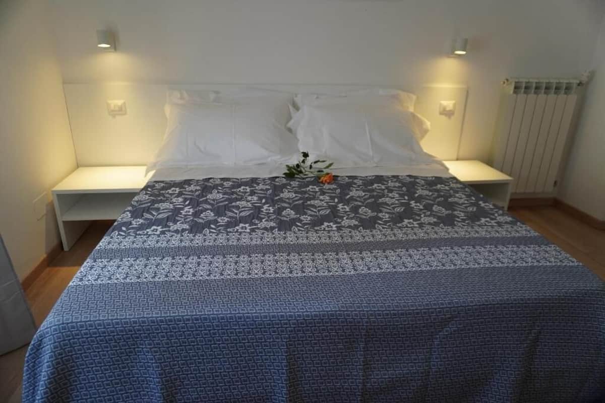 Double Room, Private Bathroom