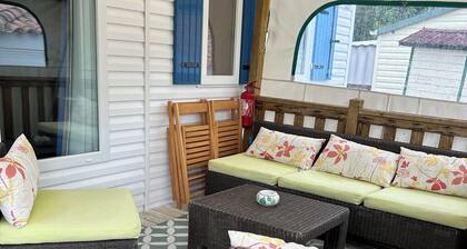 Mobile home for rent 3-star campsite 5 minutes from a pond in Thiviers