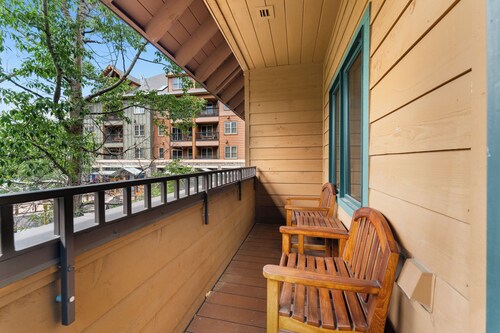 Walking Distance to Keystone Base Area, 2 Balconies with Views of the Village