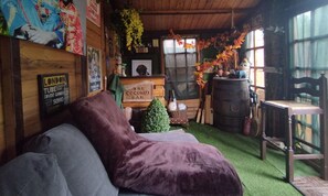 Apartment | 2 bedrooms, iron/ironing board, free WiFi, bed sheets - Vc - Cottage In The City (London)