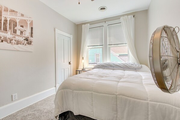 House (5 Bedrooms) | Interior