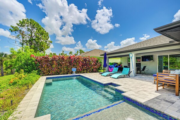 Saltwater Pool & Game Room: Gulf Coast Retreat - Florida