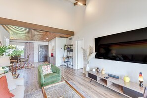 Apartment (2 Bedrooms) | Interior - Vibrant Palm Springs Condo w/ Resort-style Pools! (Palm Springs)