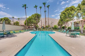 Interior - Vibrant Palm Springs Condo w/ Resort-style Pools! (Palm Springs)