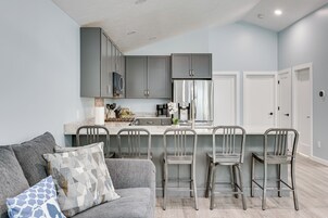 Casa (2 Bedrooms) | Interior