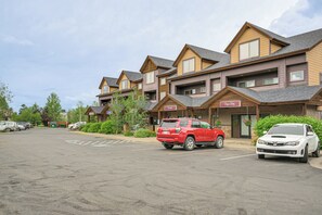 Apartment (1 Bedroom) | Interior - Condo w/ Balcony, 4 Mi to Downtown Pagosa Springs! (Pagosa Springs)