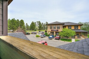 Interior - Condo w/ Balcony, 4 Mi to Downtown Pagosa Springs! (Pagosa Springs)