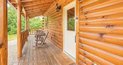 Chillicothe Cabin Near Hocking Hills State Park!