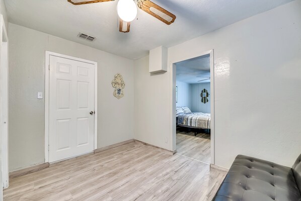 Interior - Single-story Brownsville Home ~ 2 Mi to Airport! (Brownsville)