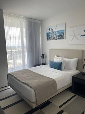 3 bedrooms, iron/ironing board, travel crib, free WiFi