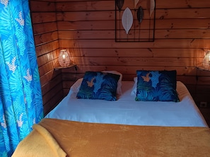 1 chambre, literie fournie