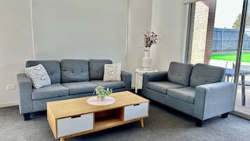 Smart-TV, Bücher