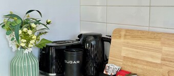 8-Guest Accommodation with Kids' Room