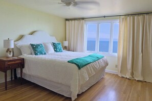 4 bedrooms, WiFi, bed sheets