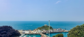 Harbour View - A well appointed apartment with great views