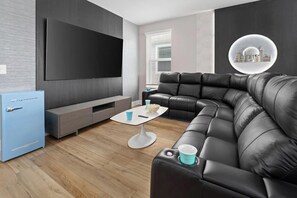 Smart-TV, Videospiele, Stereoanlage, Arbeitsbereiche