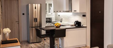 Microwave, oven, dishwasher