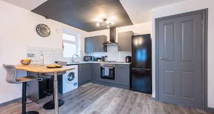 Stunning One Bedroom Apartments