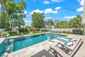 A heated pool - Family-Friendly Bradenton Home with Private Pool and Games - No Bad Daze (Bradenton)