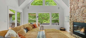 Gray Haven: Stunning Woodland Retreat w/ Pool