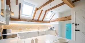 Apartament | 1 dormitori, planxa i posts de planxar i Internet