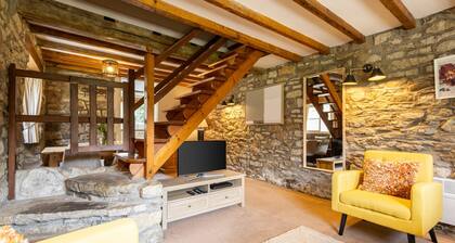 Host Stay Byre Cottage