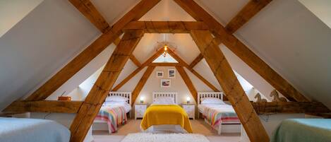 独立别墅 | 3 多间卧室、熨斗/熨衣板、高速上网