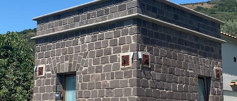 Elite Double Room, 1 Bedroom, Sea View, Sea Facing | Premium bedding, pillowtop beds, minibar, desk