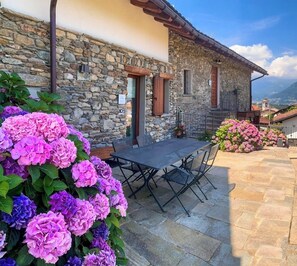 Superior Apartment, Garden View | Terrace/patio - La Volta - Molino Maufet (Colico)