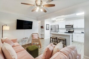 Uklassifisert bilde, 2 av 12, knapp