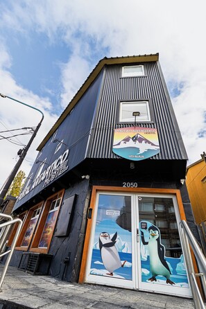 Voorkant van accommodatie