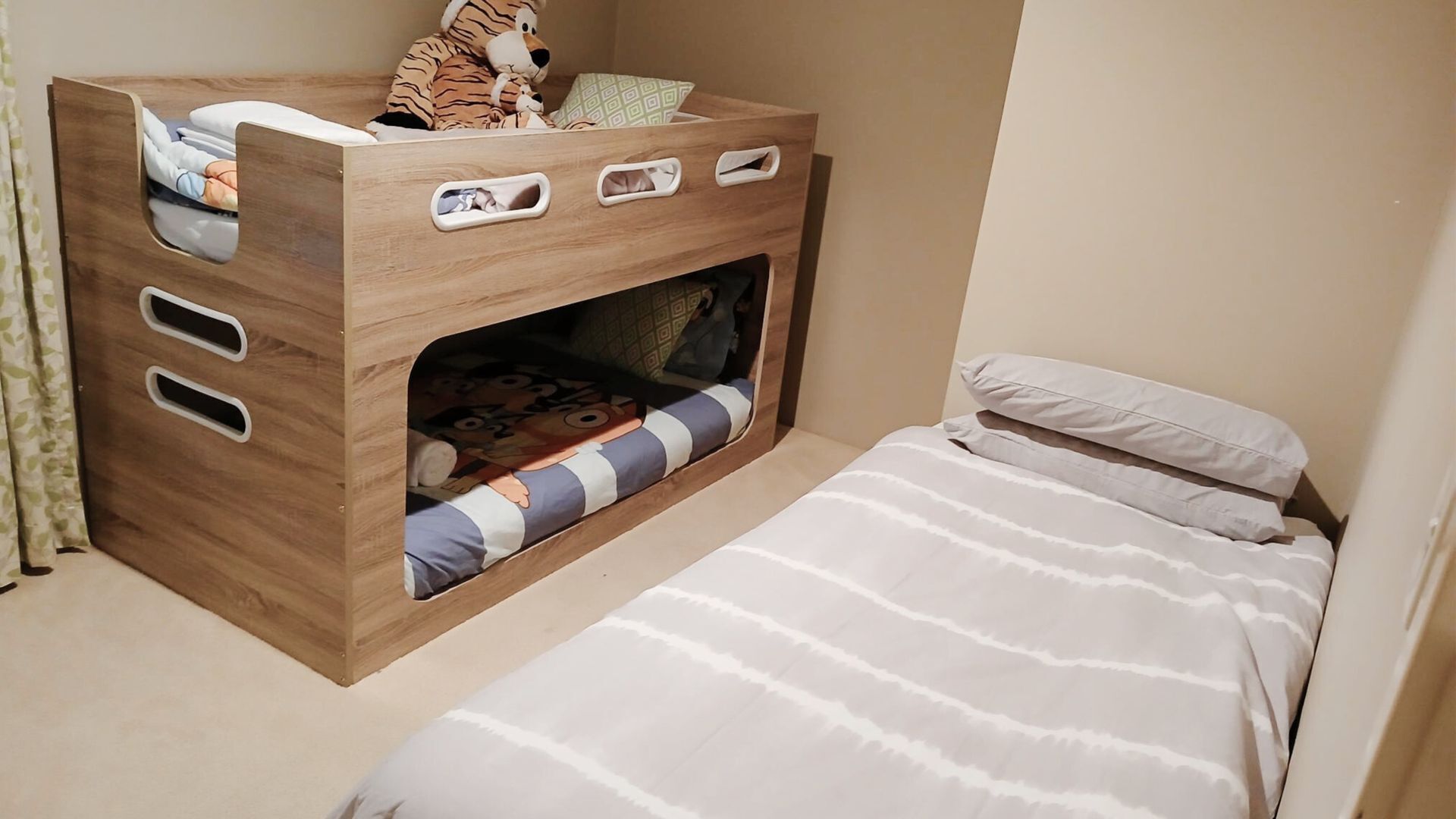 3 bedrooms, free WiFi, bed sheets