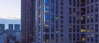 Shenzhen Zhongtian Meijing Hotel (Bao'an International Airport Xixiang Subway Station)