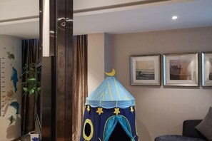 Sınıflandırılmamış resim, 60 üzerinden 5, düğme